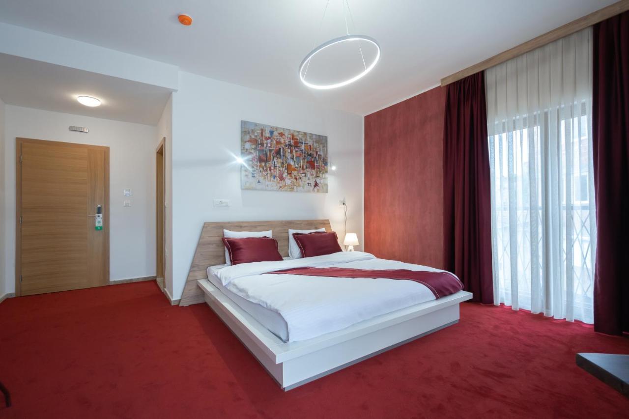 Austrian Palace Hotel Skopje Luaran gambar