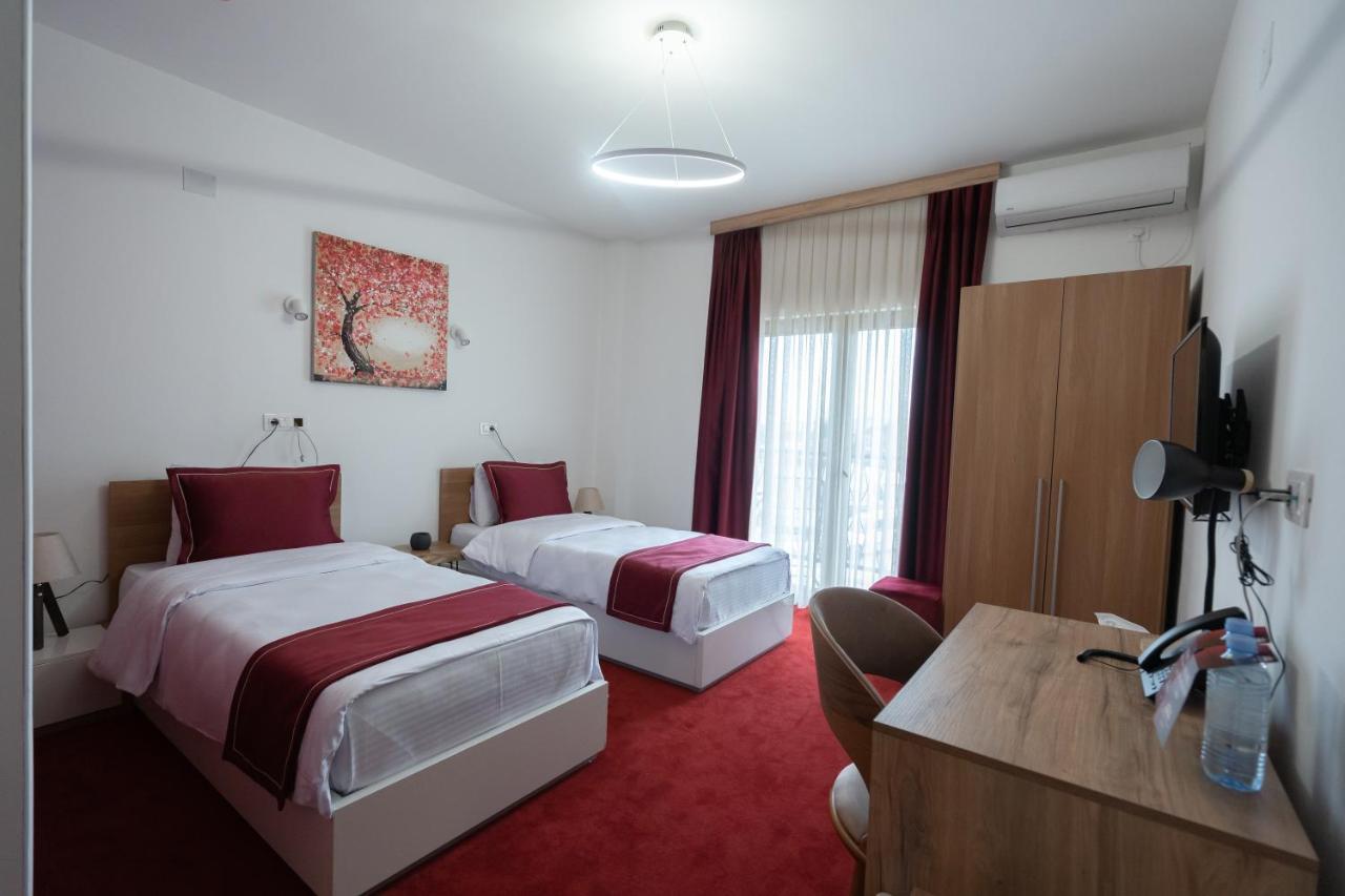 Austrian Palace Hotel Skopje Luaran gambar