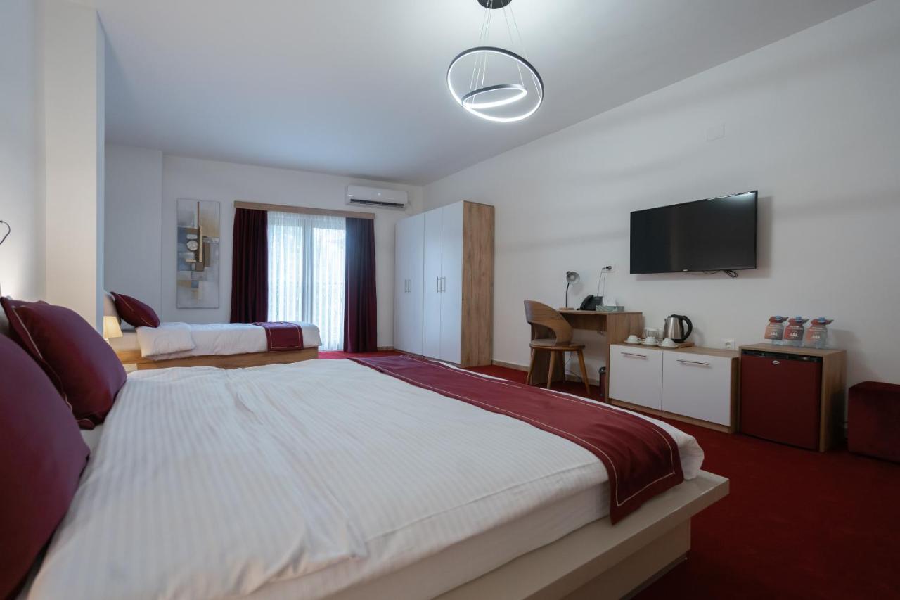 Austrian Palace Hotel Skopje Luaran gambar